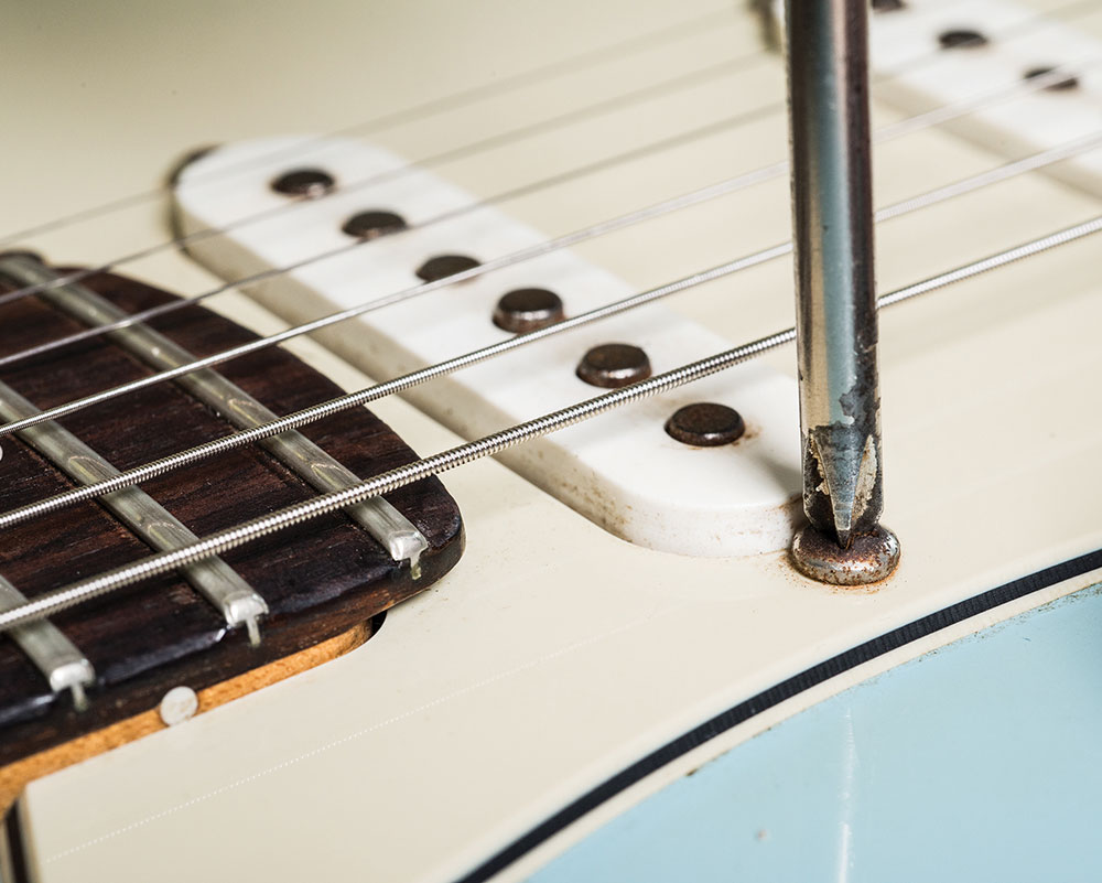 Stratocaster guitar modification